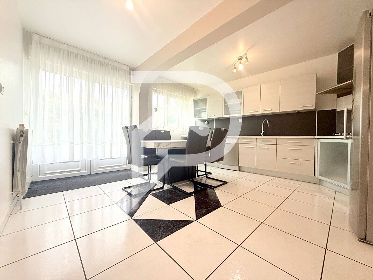 Maison 6 pièces 123 m² · à Montataire · 123 m² · 269 500 €