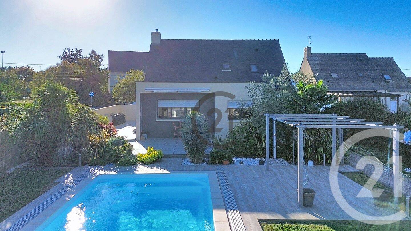 Maison 6 pièces 140 m² · à Saint-Lyphard · 140 m² · 449 500 €