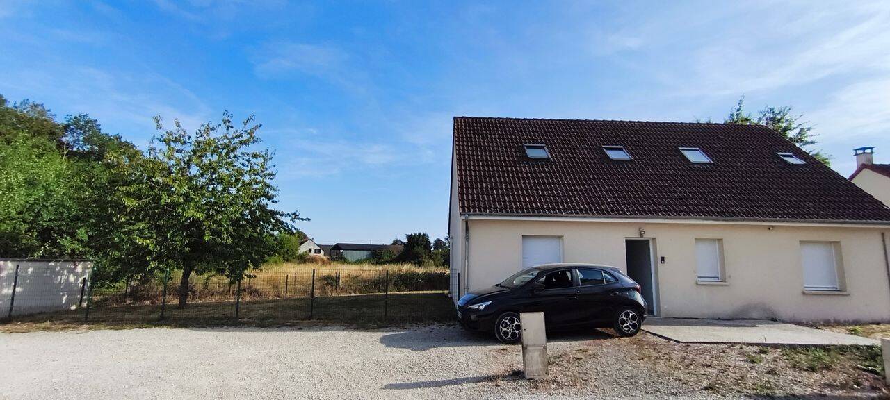 Maison 5 pièces 123 m² · à Cormeray · 123 m² · 1 100 €