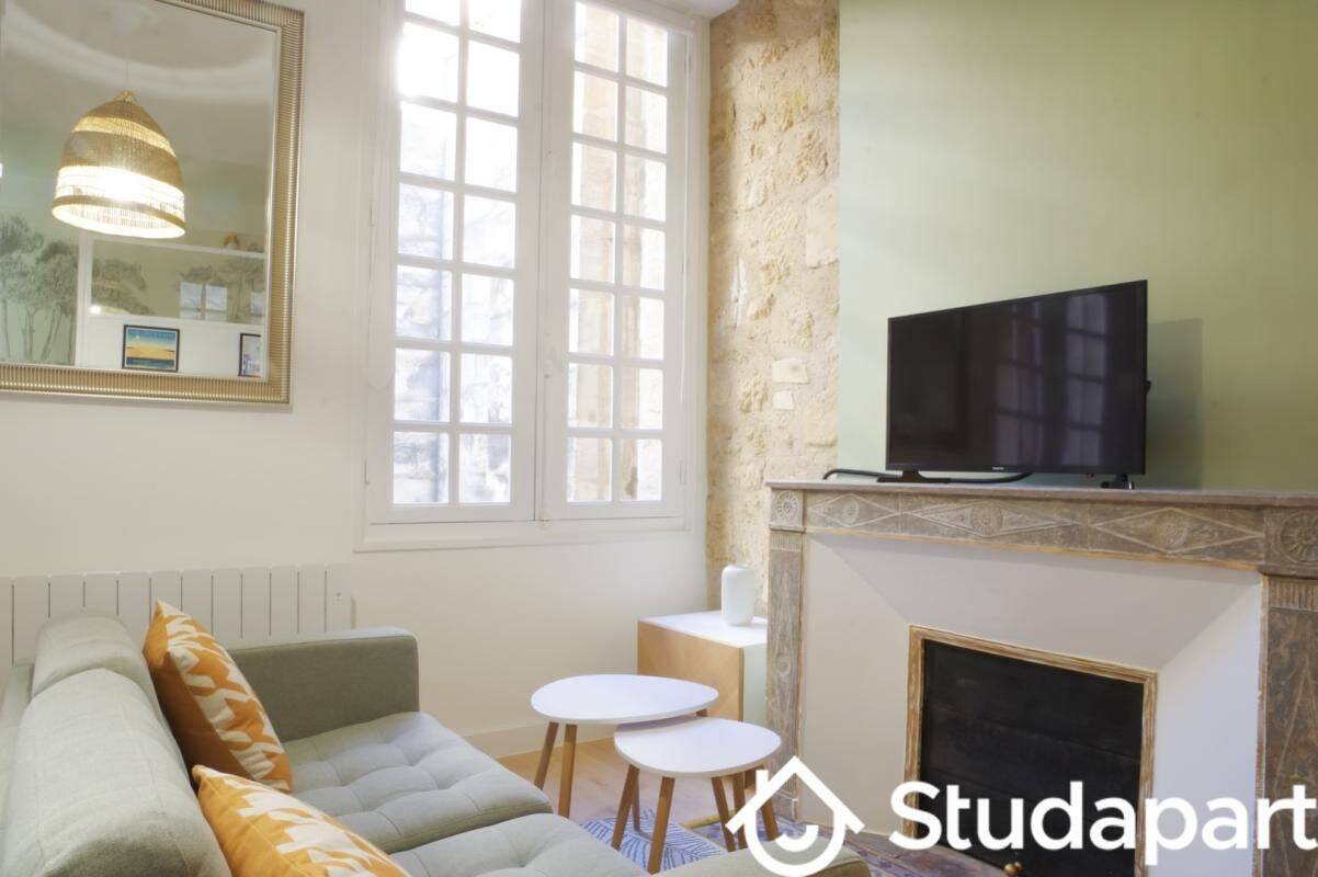 Appartement 1 pièce 27 m² · à Bordeaux · 27 m² · 1 300 €/mois
