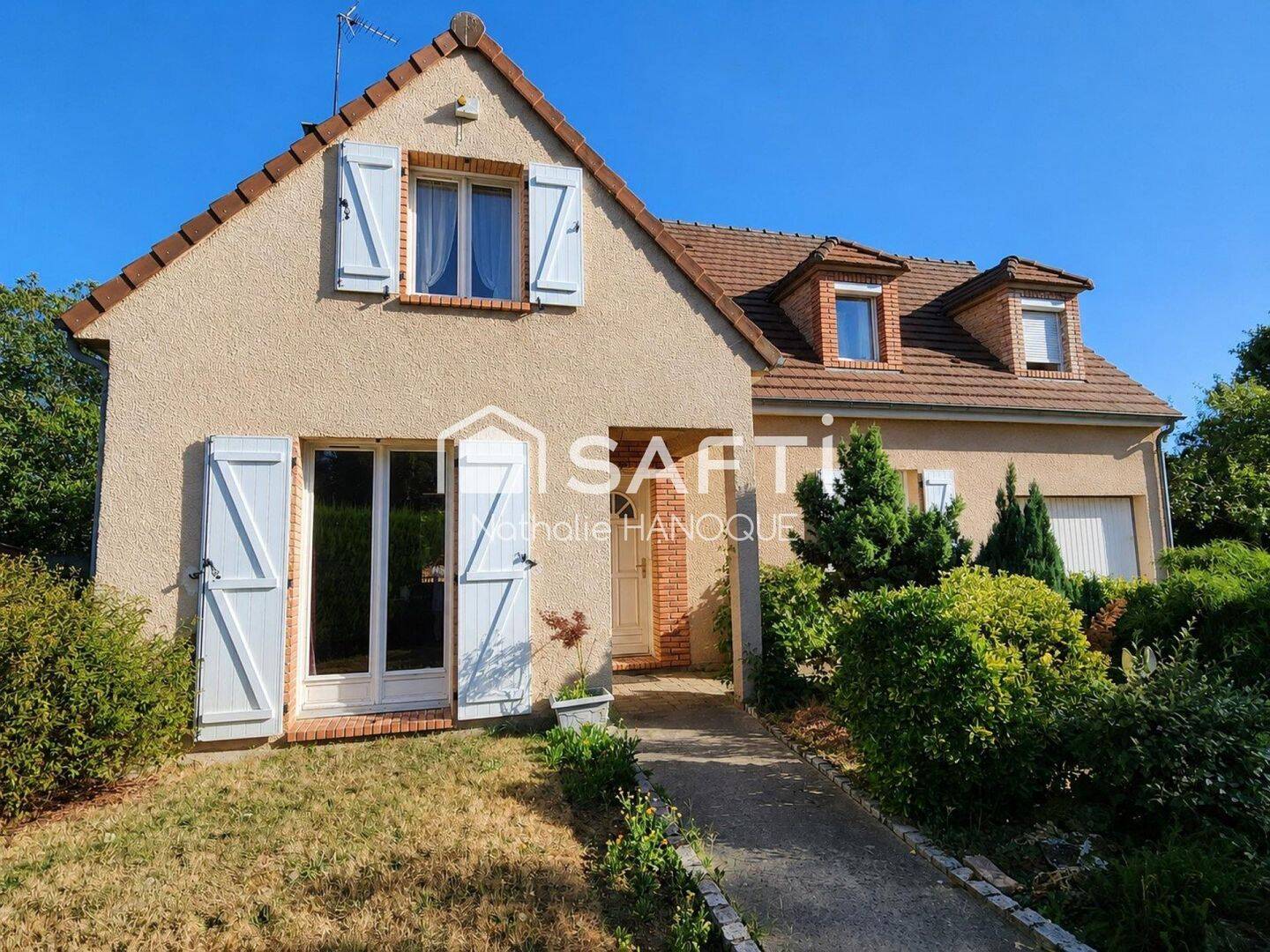 Maison 6 pièces 135 m² · à Houdan · 135 m² · 330 000 €