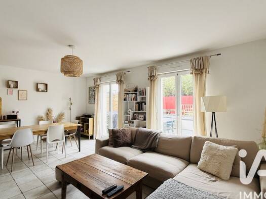 Maison de ville à vendre 289 000 € 4 pièces 3 chambres 87 m² 159 m² de terrain La Talaudiere Sud La Talaudière 42350