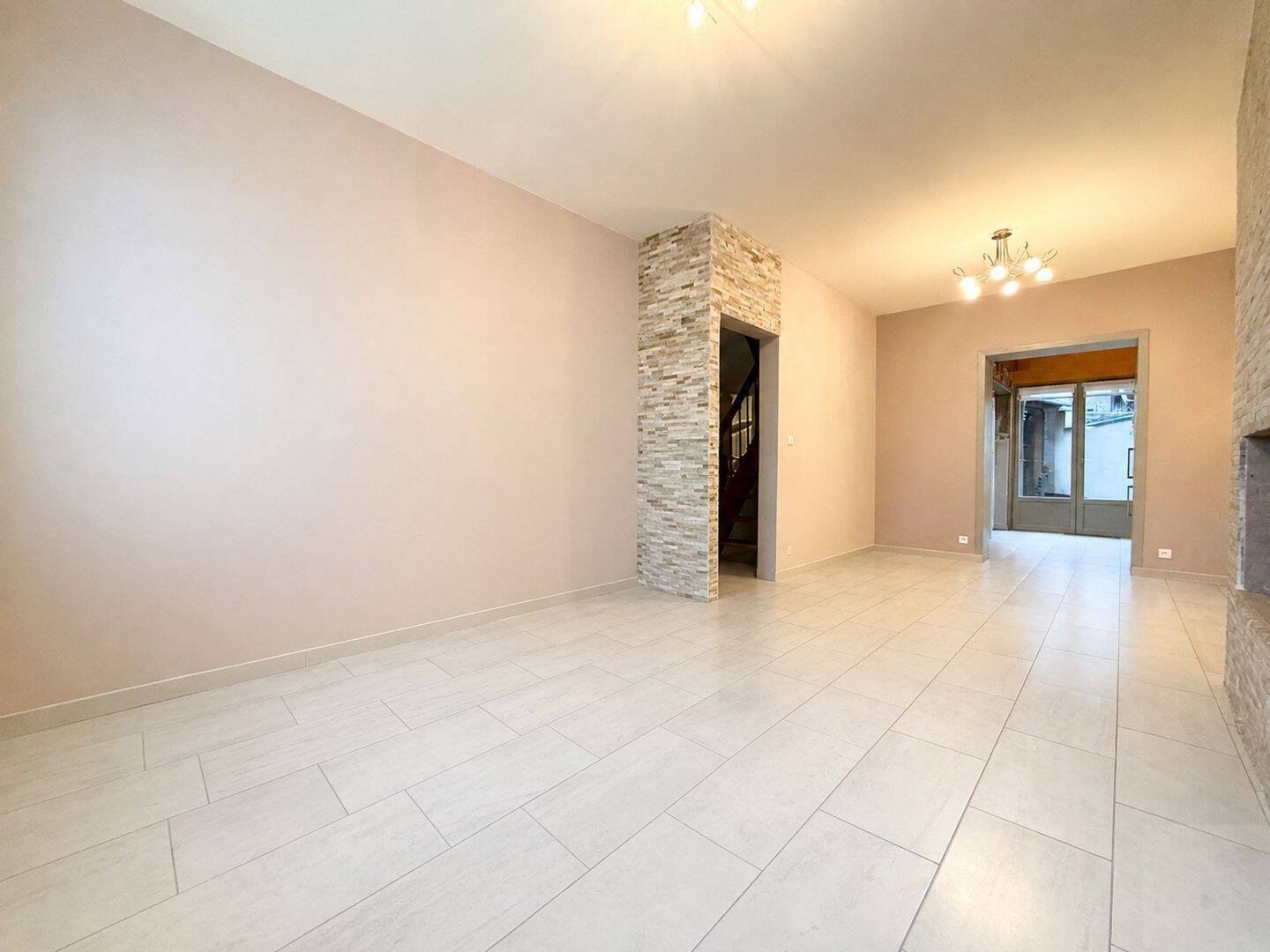 Maison 5 pièces 105 m² · à Amiens · 104,6 m² · 219 900 €