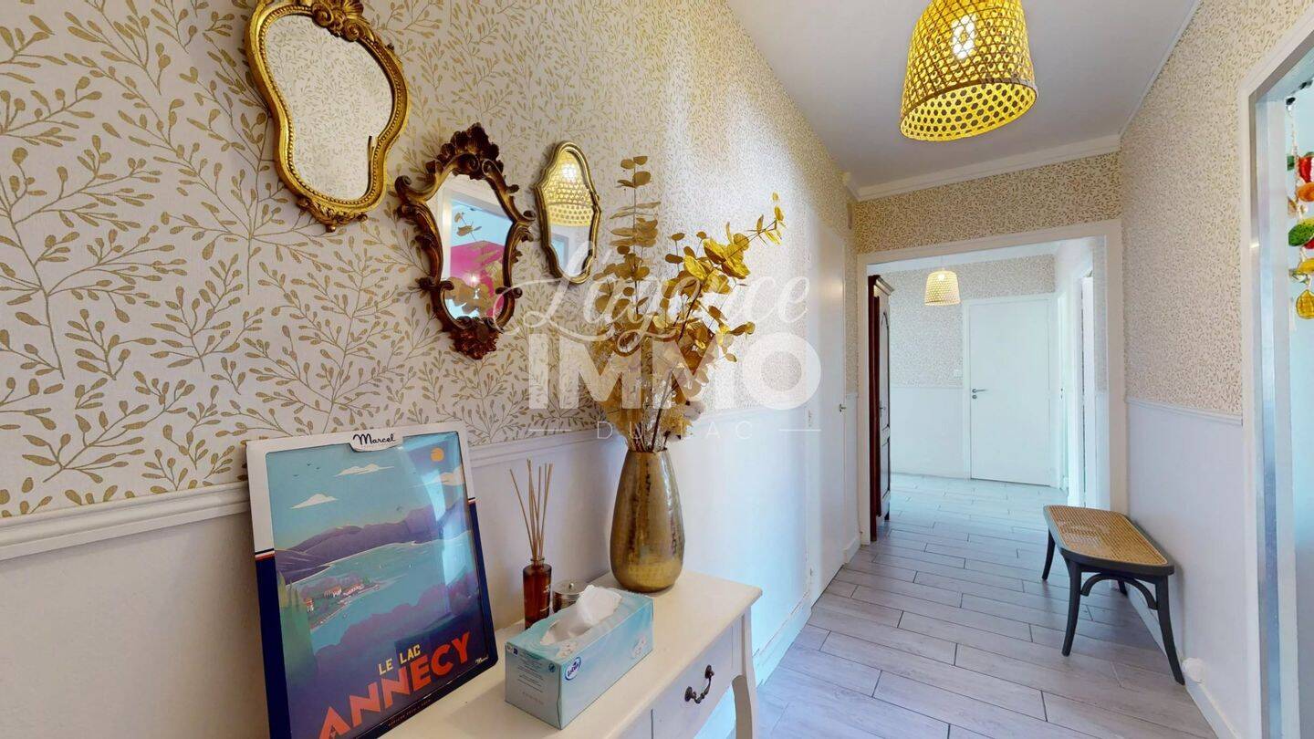 Appartement 4 pièces · à Annecy · 479 000 €