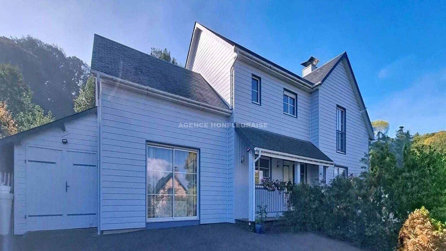 Maison 8 pièces 208 m² · à Honfleur · 208 m² · 697 000 €