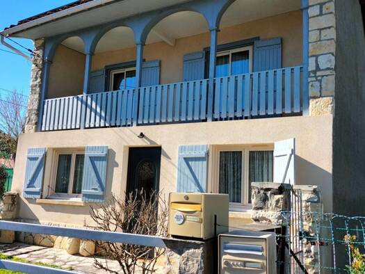 Maison à vendre 185 000 € 5 pièces 3 chambres 126 m² 100 m² de terrain Nord Fleurance 32500