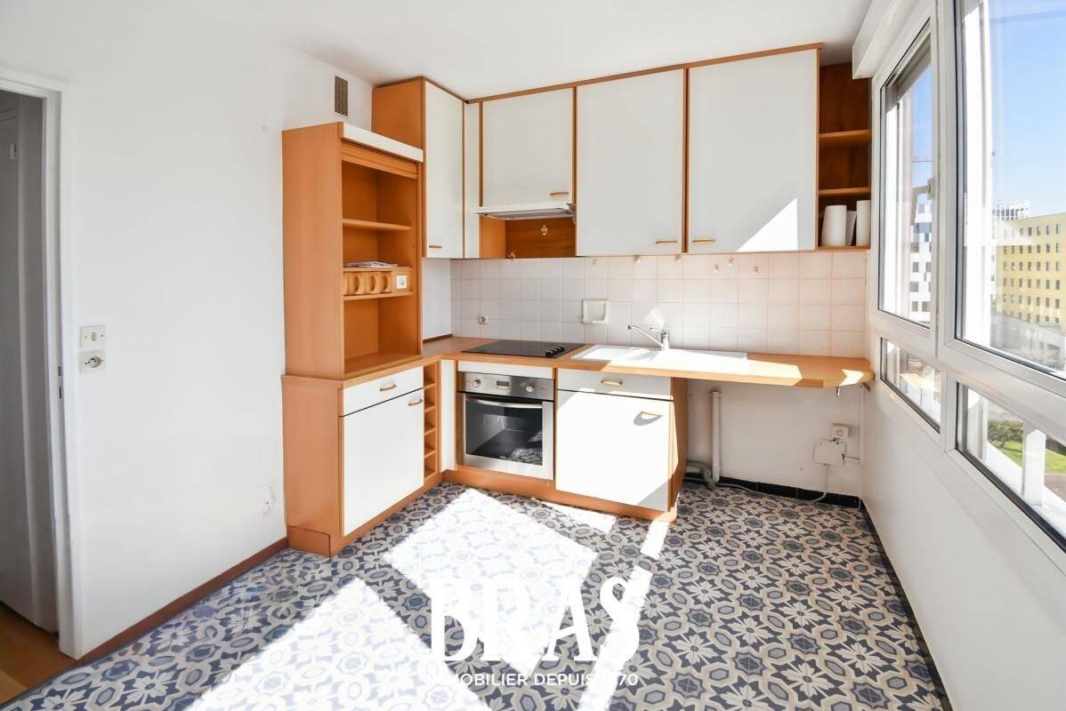 Appartement 4 pièces 76 m² · à Nantes · 76 m² · 947 €