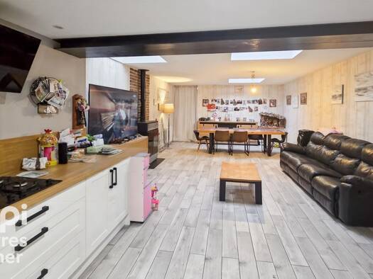 Maison à vendre 265 000 € 6 pièces 5 chambres 123,3 m² 300 m² de terrain Centre Desvres 62240