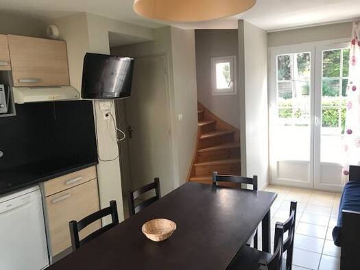 Maison à louer 895 € 5 pièces 4 chambres 60 m² 60 m² de terrain Longeville-sur-Mer 85560