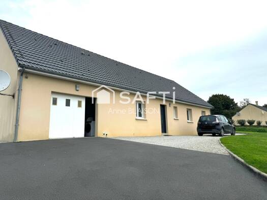 Maison de plain-pied à vendre 219 350 € 6 pièces 4 chambres 104 m² 4 035 m² de terrain Varenguebec 50250