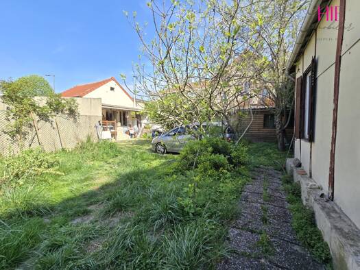 Maison à vendre 289 000 € 5 pièces 2 chambres 57 m² 367 m² de terrain Bondy 93140