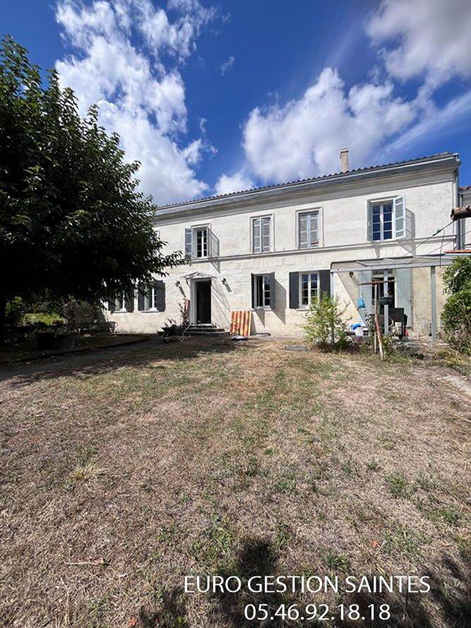 Maison 6 pièces 174 m² · à Les Gonds · 174 m² · 995 €/mois