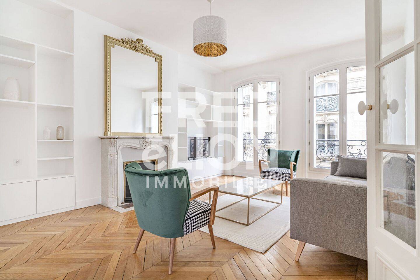 Appartement 4 pièces 119 m² · à Paris 15ème Arrondissement · 119,4 m² · 6 800 €/mois