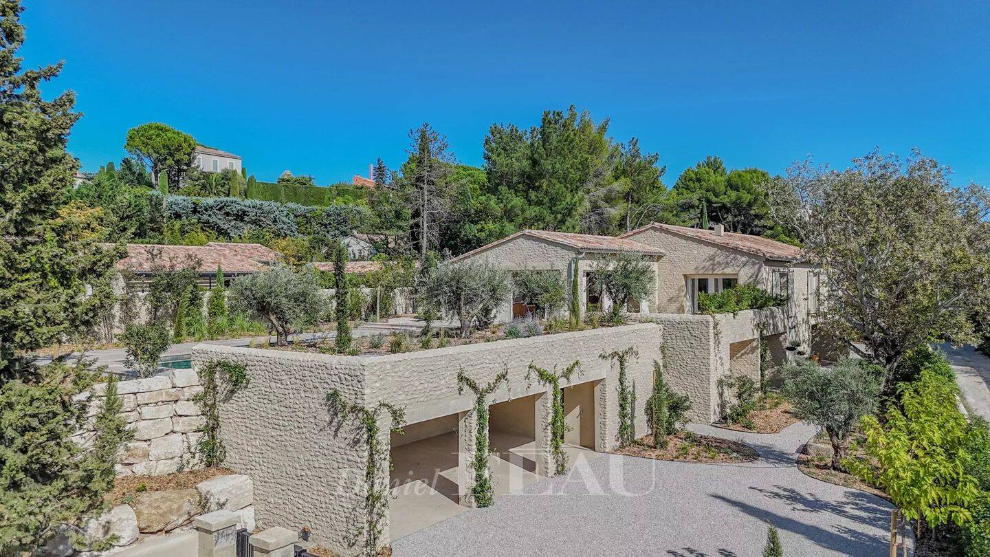 Maison 9 pièces 460 m² · à Maussane-les-Alpilles · 460 m² · 4 495 000 €