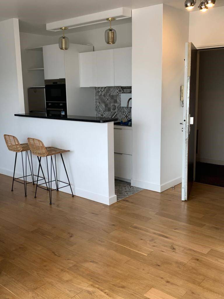 Appartement 1 pièce 32 m² · à Neuilly-sur-Seine · 32 m² · 1 400 €/mois