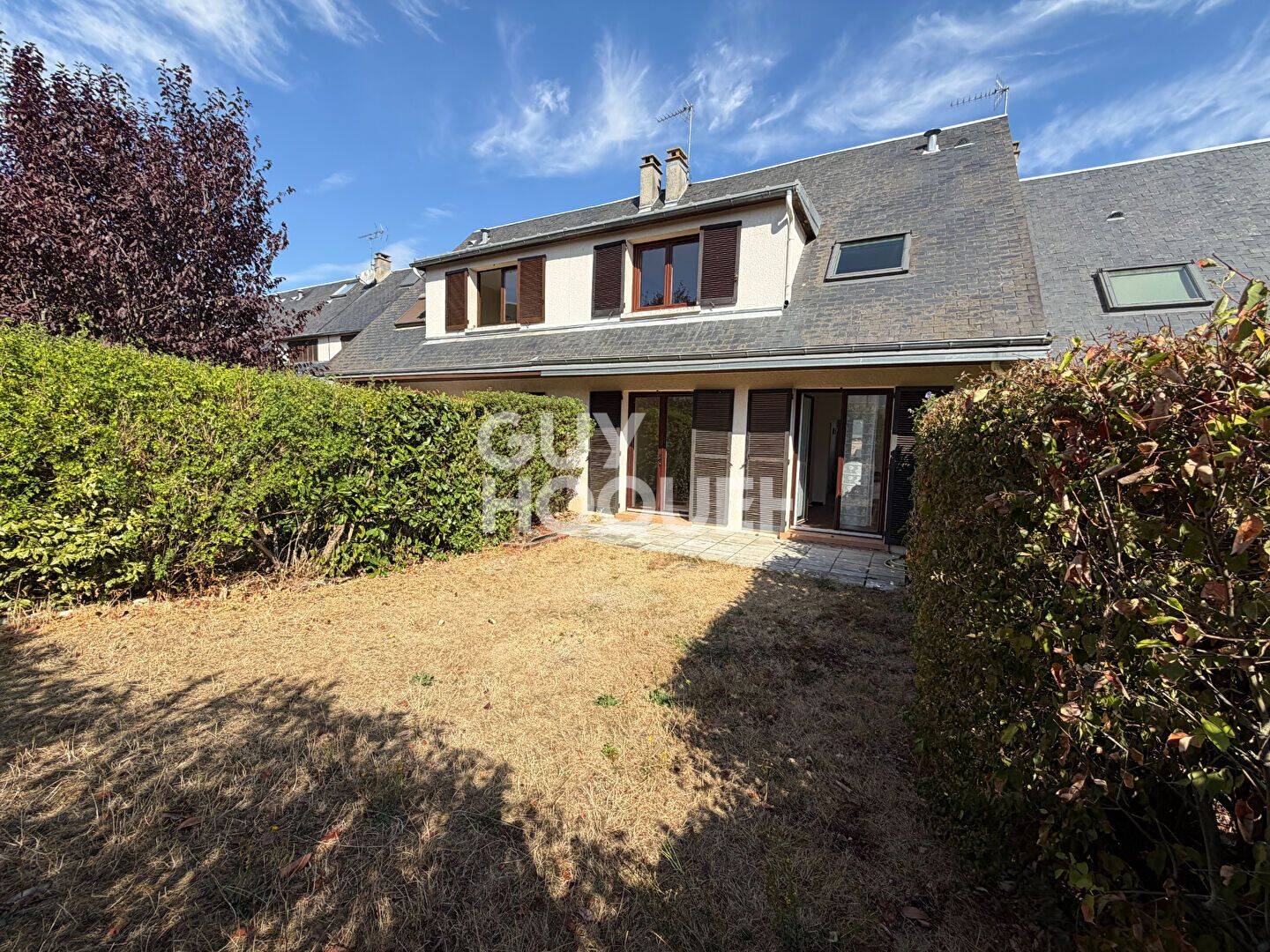 Maison 5 pièces 114 m² · à Chartres · 113,7 m² · 1 220 €/mois