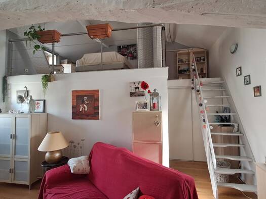 Appartement à vendre 150 000 € 1 chambre 68,6 m² RDC Guéreins 01090