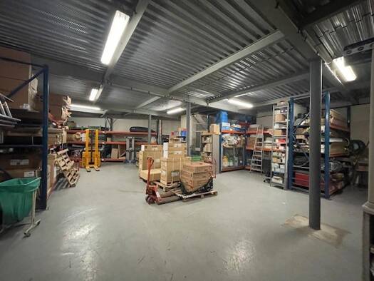 Local commercial à louer 3 950 € 300 m² de surface de vente Saint-Maur-des-Fossés 94210