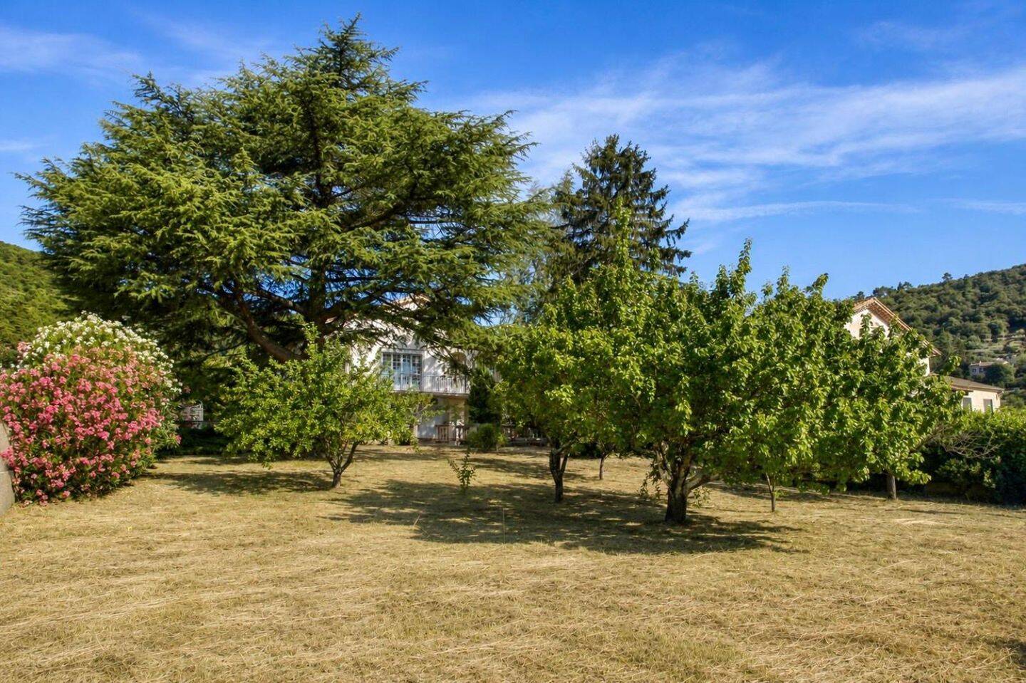 Maison 5 pièces 155 m² · à Branoux-les-Taillades · 155 m² · 190 000 €