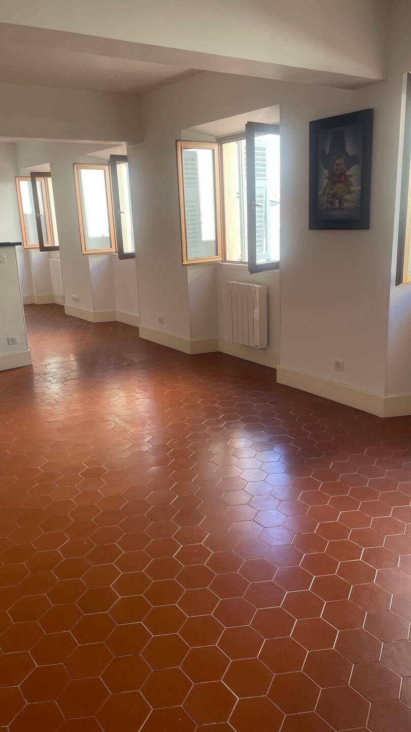 Appartement 2 pièces 64 m² · à Nice · 64,1 m² · 1 205 €/mois