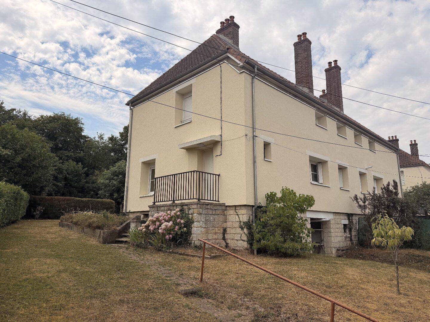 Maison 5 pièces 93 m² · à Grand-Couronne · 93 m² · 167 000 €