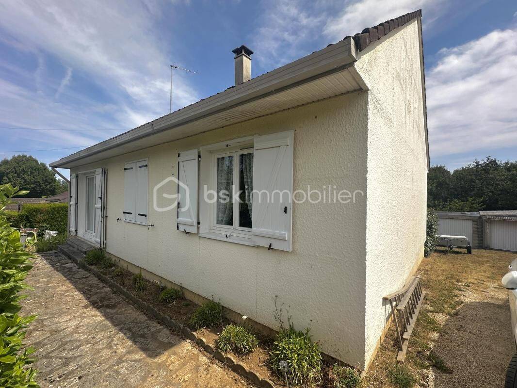 Maison 5 pièces 95 m² · à Chéroy · 95 m² · 152 000 €