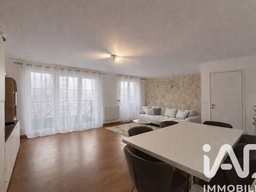 Appartement à vendre 235 000 € 4 pièces 2 chambres 66 m² 3 étages Centre Ville Saint-Brice-sous-Forêt 95350