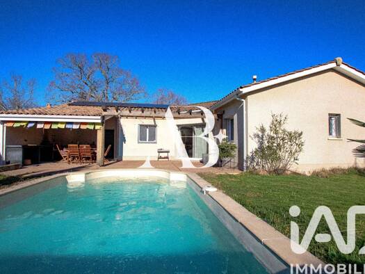 Maison de plain-pied à vendre 325 000 € 4 pièces 3 chambres 100 m² 775 m² de terrain Langon 33210