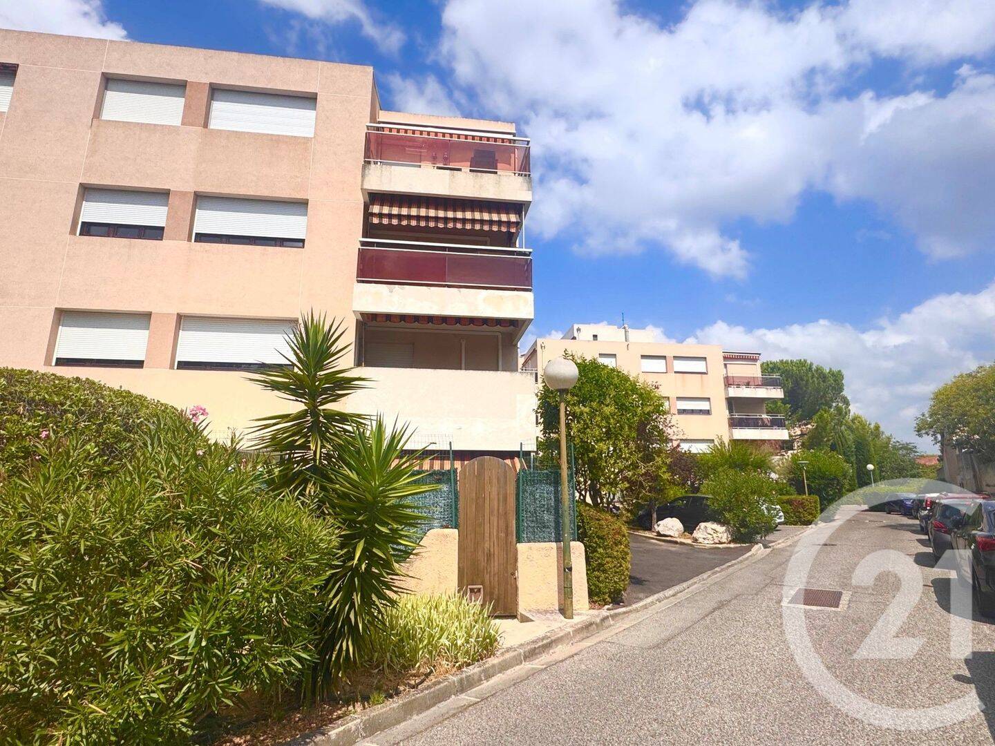 Appartement 2 pièces 56 m² · à Marseille 12ème Arrondissement · 56 m² · 880 €