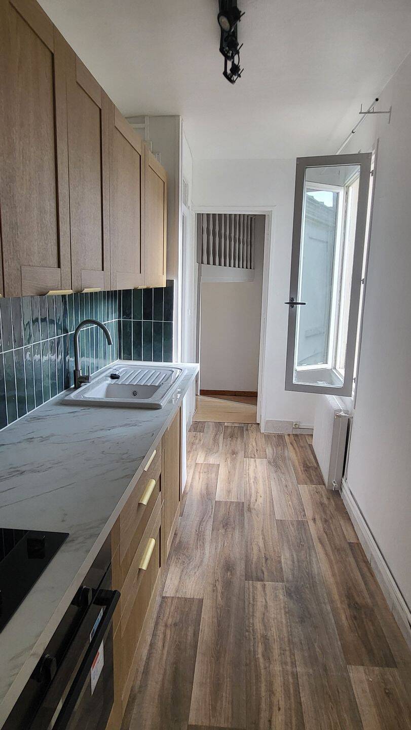 Appartement 3 pièces 35 m² · à Versailles · 35 m² · 1 100 €/mois