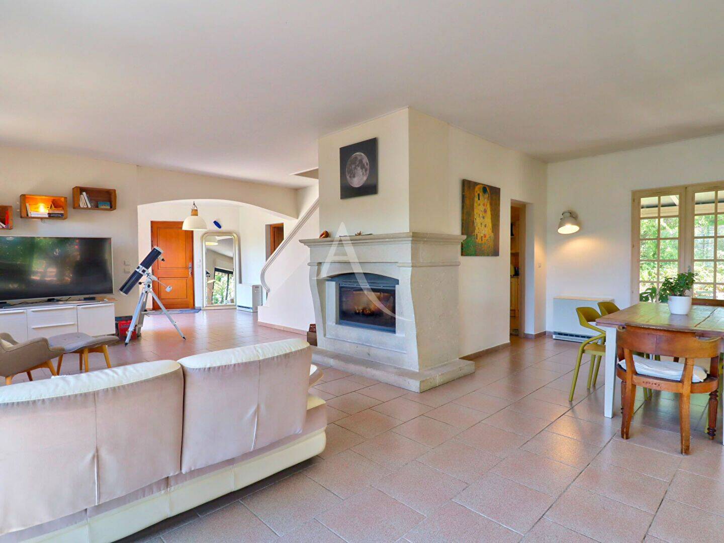 Maison 5 pièces 155 m² · à Pierrevert · 155 m² · 399 000 €