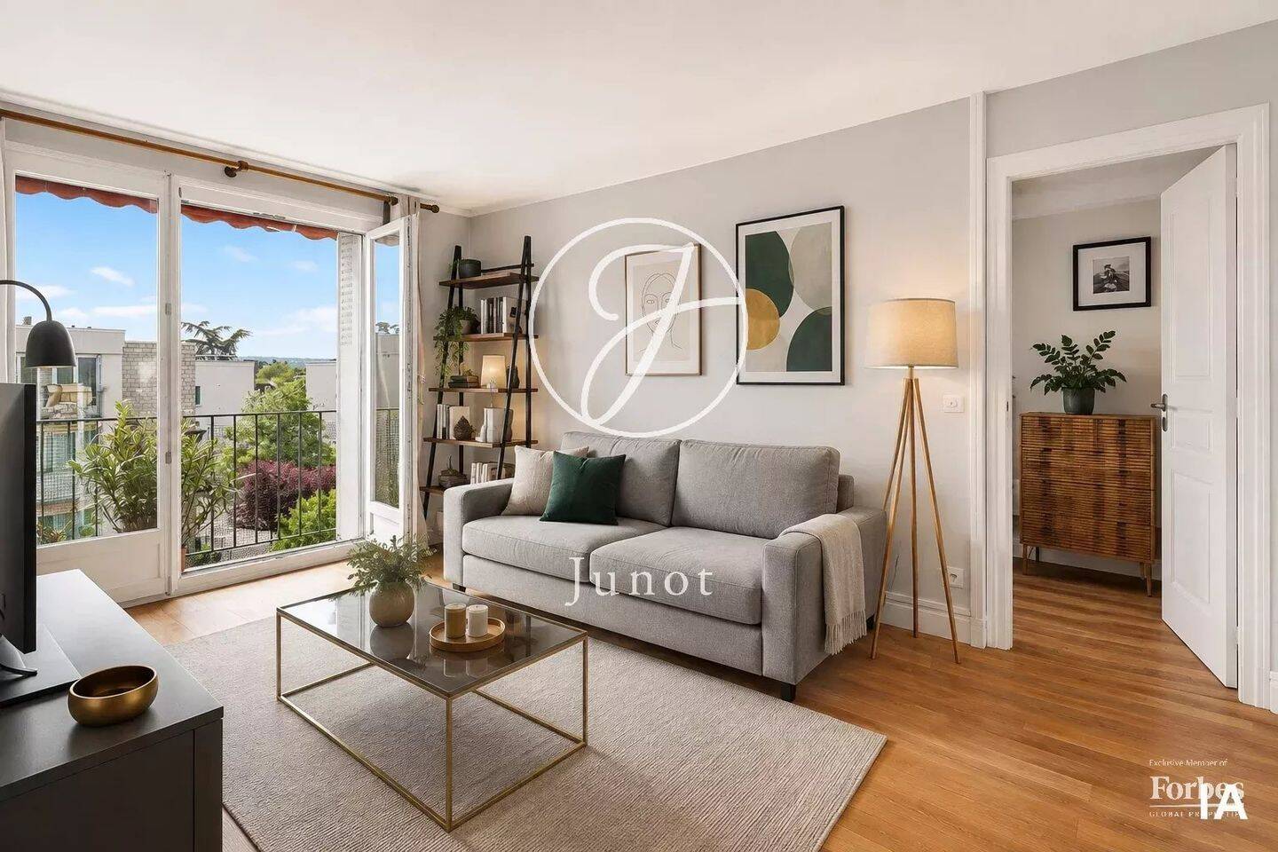 Appartement 4 pièces 77 m² · à Rueil-Malmaison · 76,6 m² · 385 000 €