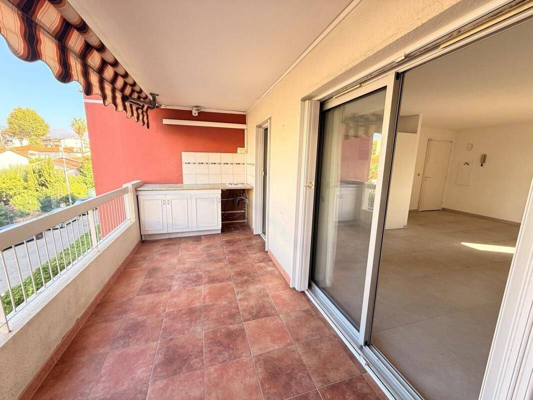 Appartement 3 pièces 60 m² · à Cagnes-sur-Mer · 60 m² · 1 200 €/mois
