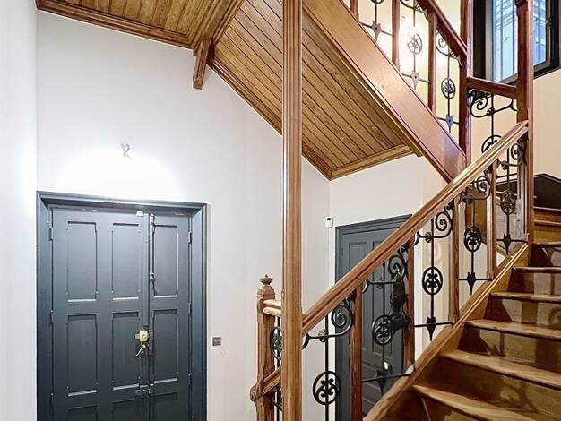 Maison à vendre 1 199 000 € 7 pièces 4 chambres 195 m² 40 m² de terrain Centre Ville Reims 51100