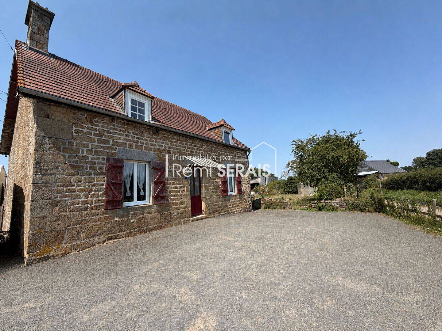 Maison 4 pièces 96 m² · à Athis-Val de Rouvre · 96 m² · 149 800 €