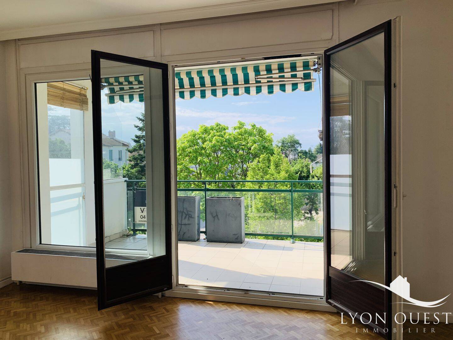 Appartement 4 pièces 92 m² · à Charbonnières-les-Bains · 92 m² · 325 000 €