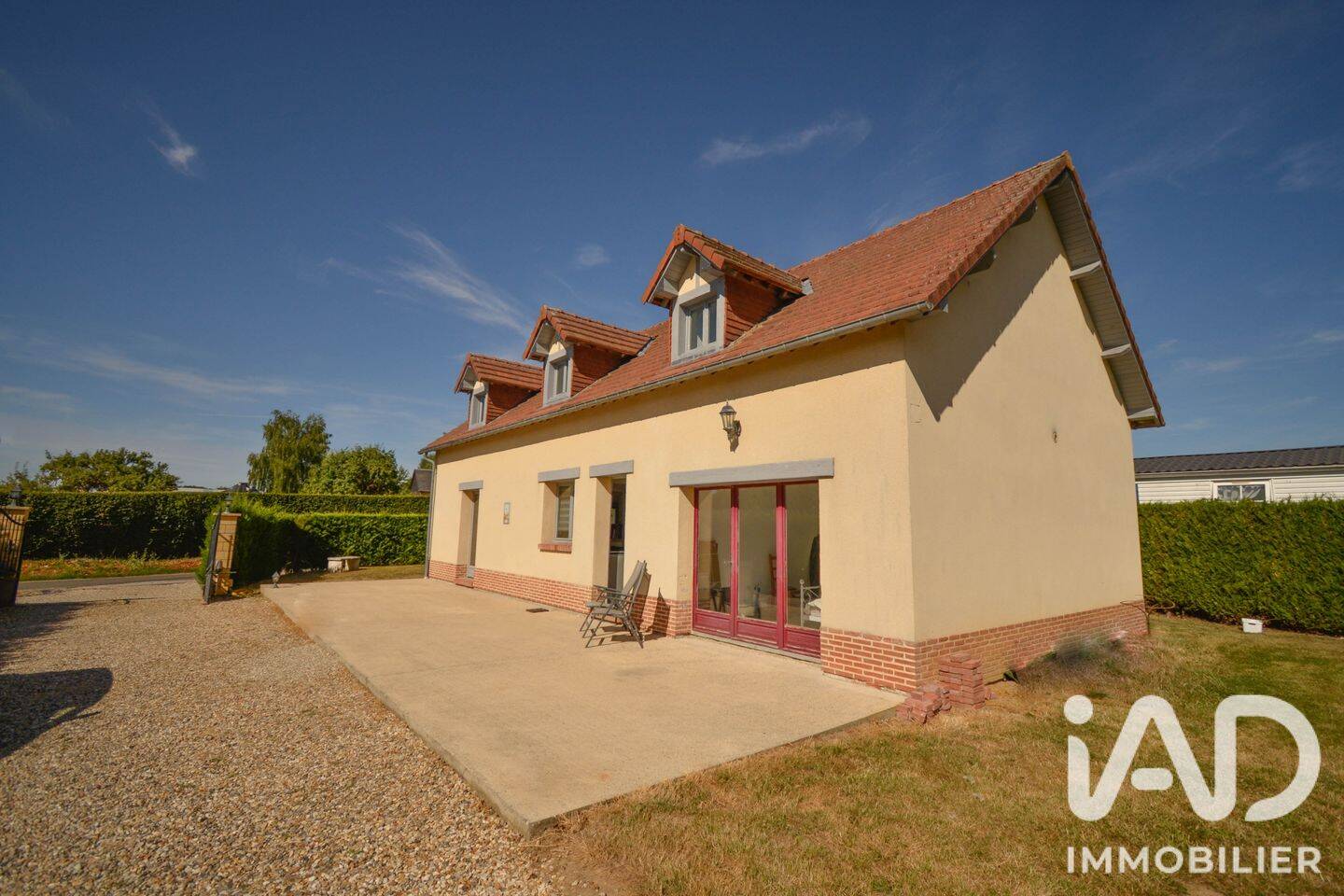 Maison 6 pièces 138 m² · à Mauquenchy · 138 m² · 229 000 €