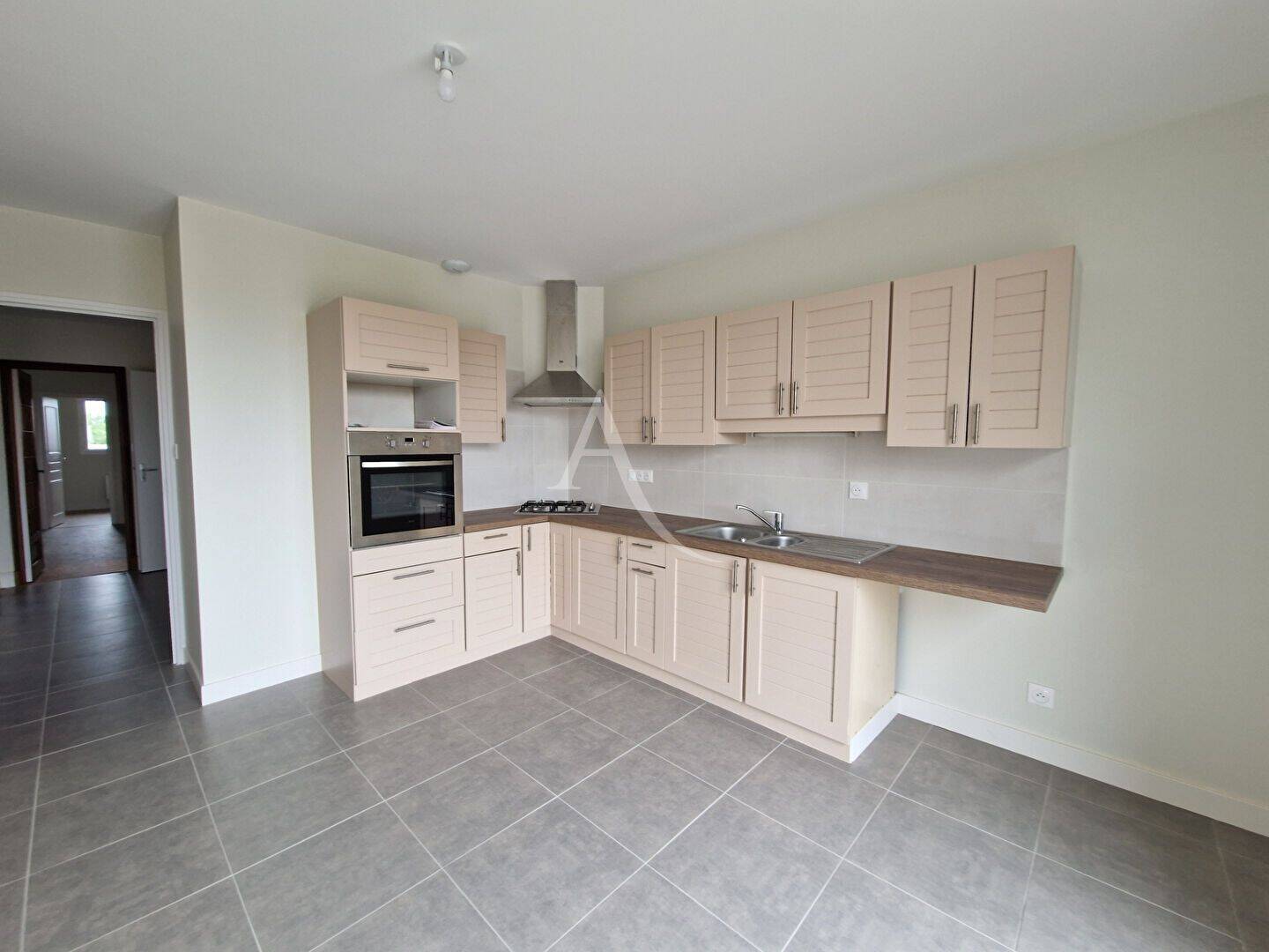Appartement 4 pièces 112 m² · à Doué-en-Anjou · 112 m² · 790 €