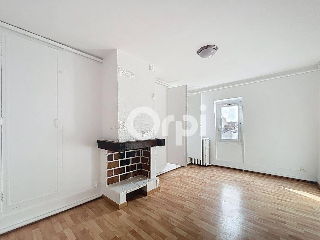 Appartement 1 pièce 40 m² · à Longjumeau · 40,1 m² · 725 €/mois