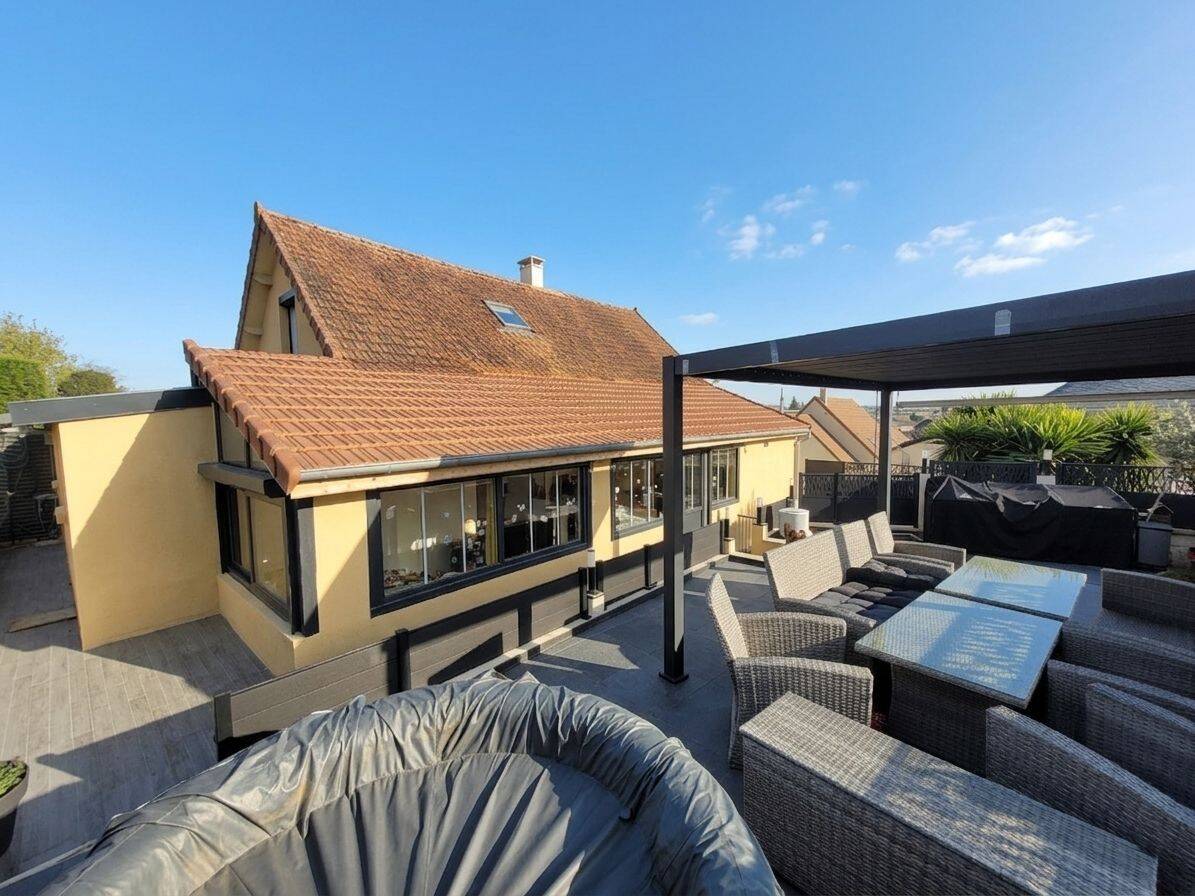 Maison 4 pièces 111 m² · à Auneau-Bleury-Saint-Symphorien · 111 m² · 269 000 €