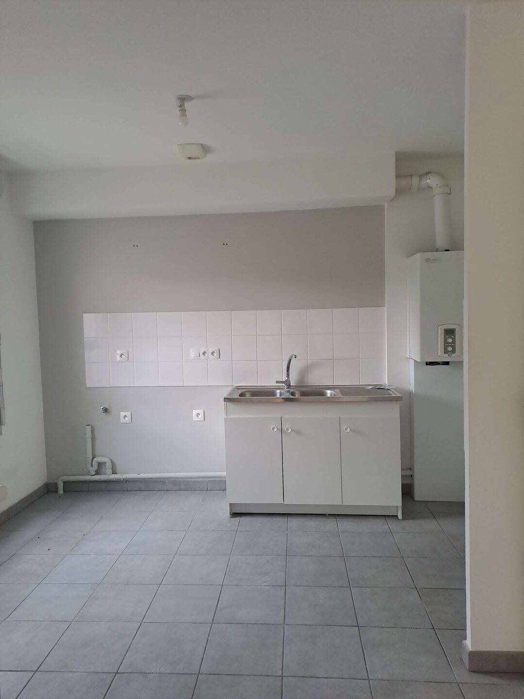 Appartement 2 pièces 43 m² · à Meyzieu · 43,2 m² · 656 €