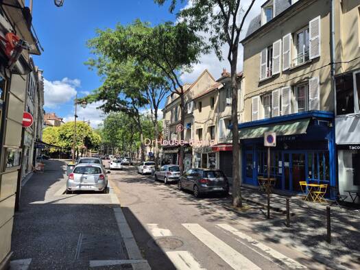 Immeuble à vendre 569 000 € 133,4 m² Collegiale Mantes-la-Jolie 78200