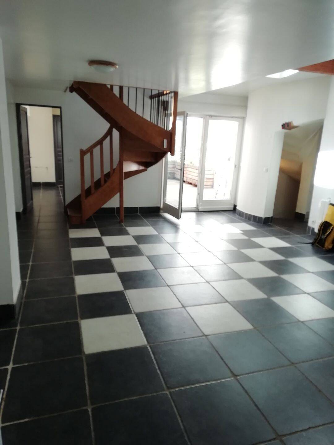 Appartement 4 pièces 74 m² · à Ivry-sur-Seine · 74 m² · 1 750 €/mois