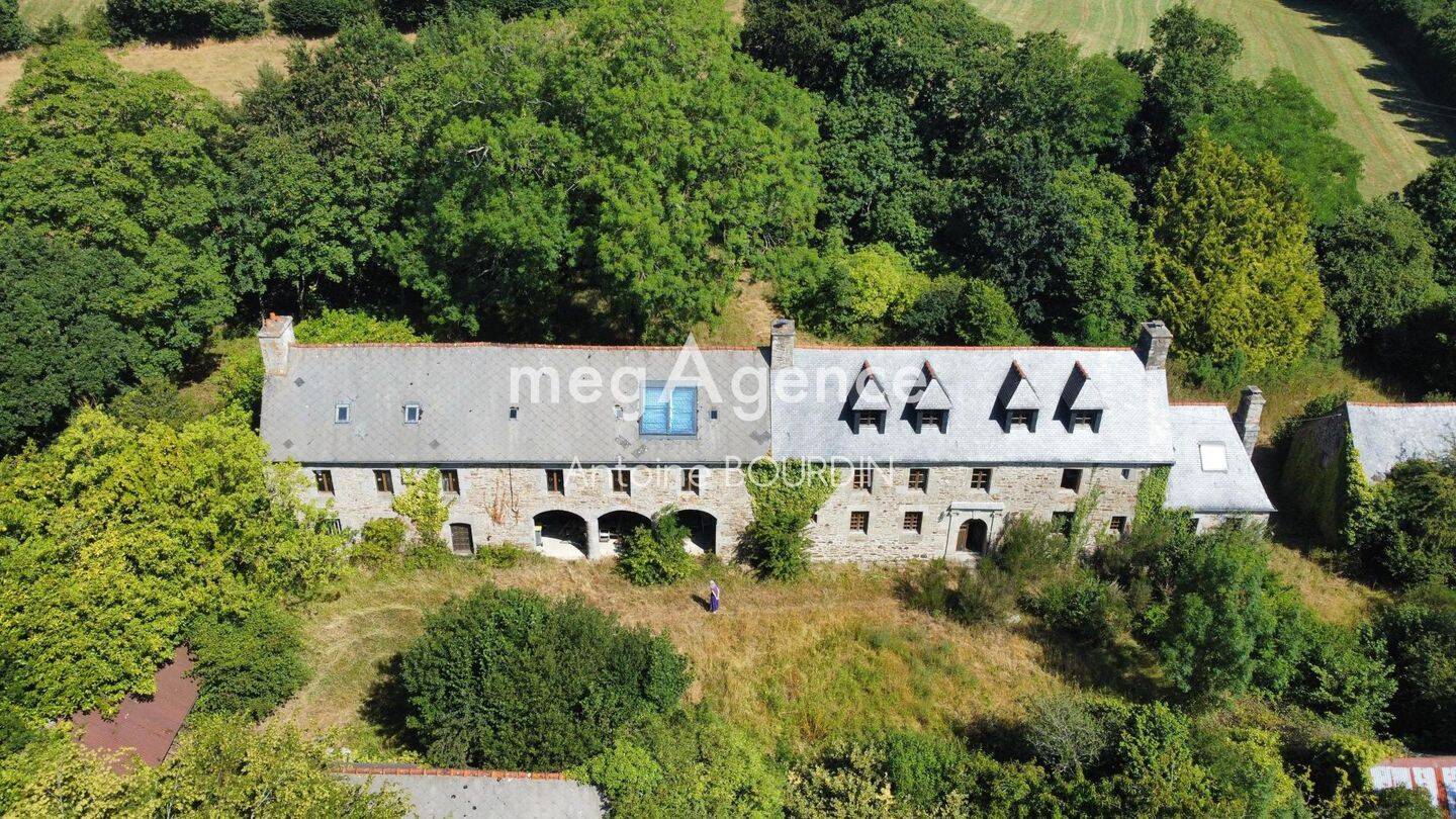 Maison 10 pièces 380 m² · à Pédernec · 380 m² · 412 500 €