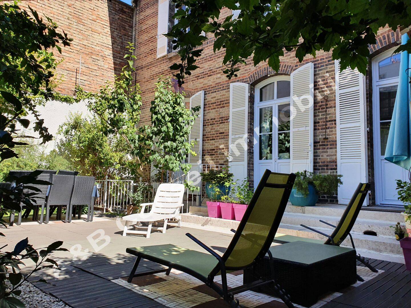 Maison 9 pièces 285 m² · à Troyes · 285 m² · 525 000 €