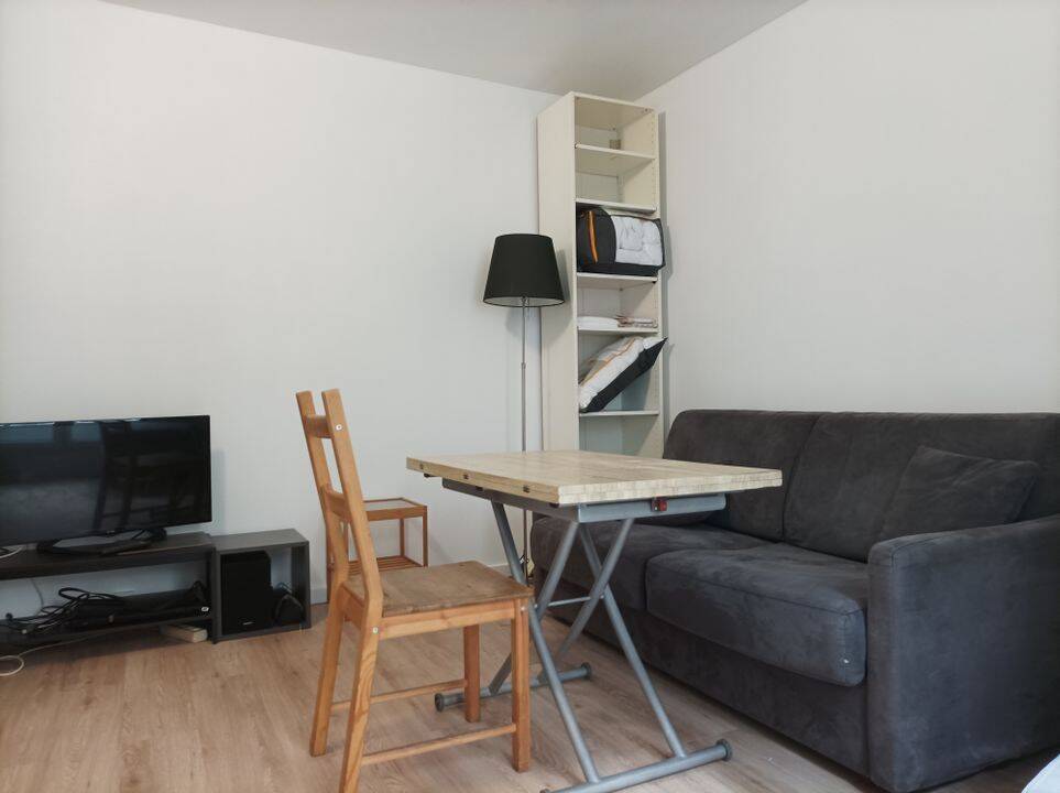 Appartement 1 pièce 16 m² · à Paris 9ème Arrondissement · 16 m² · 750 €
