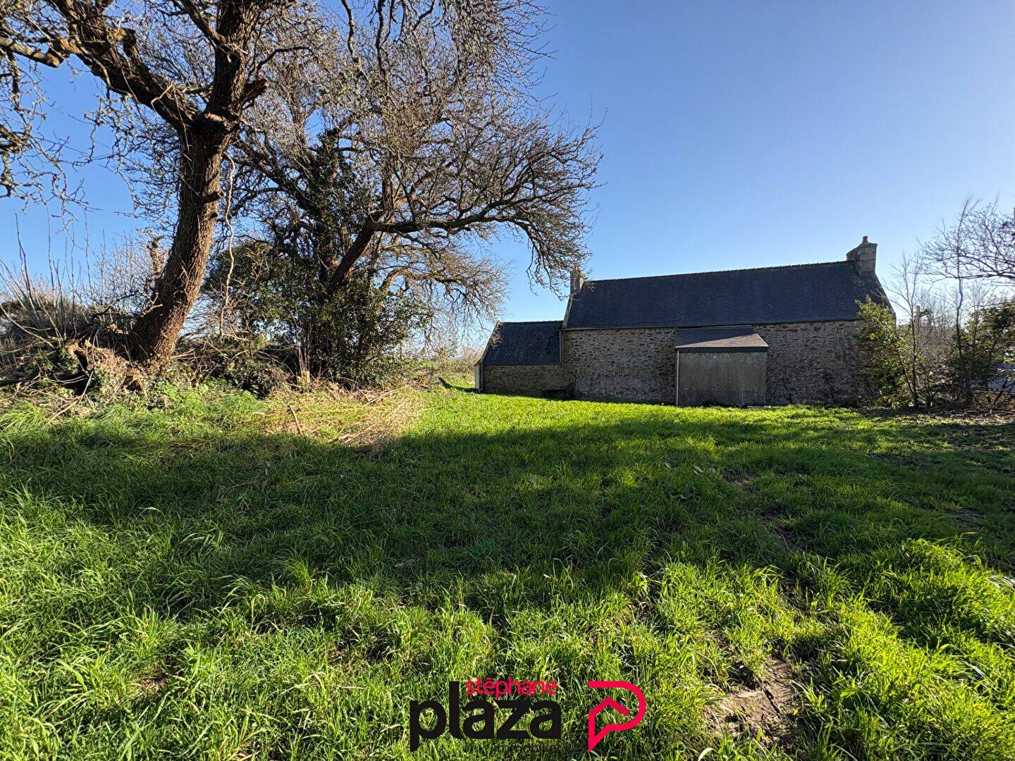 Maison 9 pièces 203 m² · à Beuzec-Cap-Sizun · 202,8 m² · 295 000 €