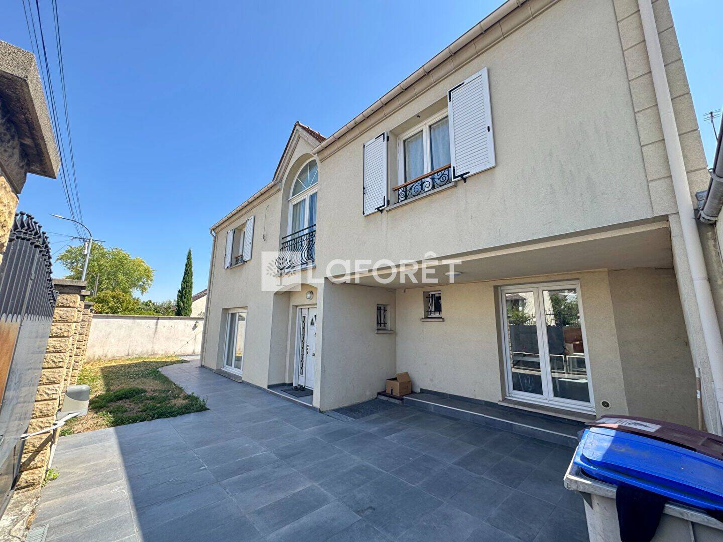 Maison 8 pièces 290 m² · à Argenteuil · 290 m² · 525 000 €