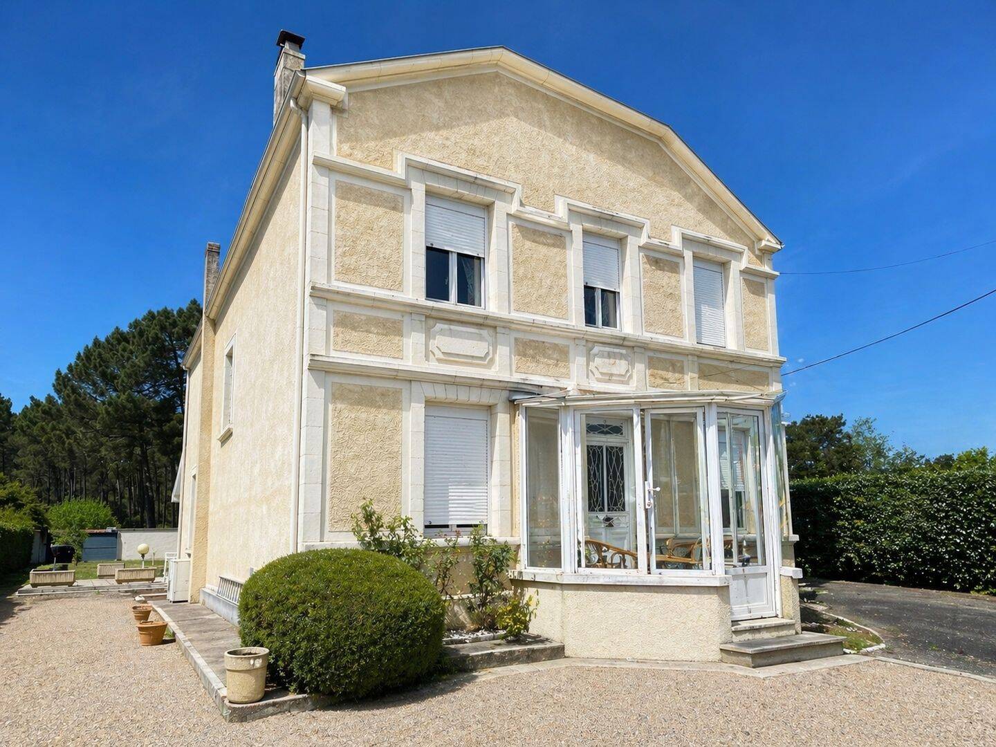 Maison 7 pièces 225 m² · à Casteljaloux · 225 m² · 395 000 €
