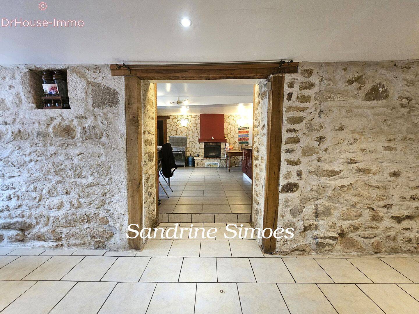 Maison 6 pièces 145 m² · à La Trimouille · 145 m² · 138 000 €